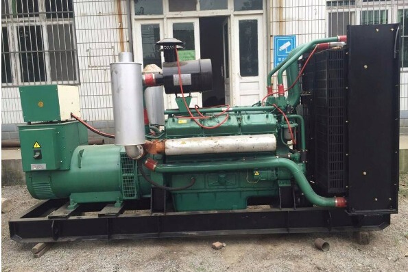 新乡红旗县玉柴250kw大型柴油发电机组