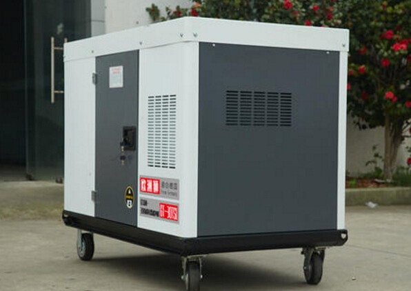 新乡二手雅马哈150kw大型柴油发电机组