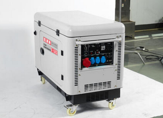 新乡二手康明斯12kw小型柴油发电机组